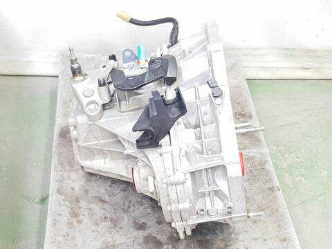 Foto 2ª: Caja Cambios Dacia Duster JOURNEY 4WD (2011)