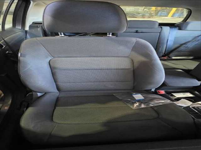 Foto 3ª: Asientos Traseros Volkswagen Golf CRKB AUT. (2014)
