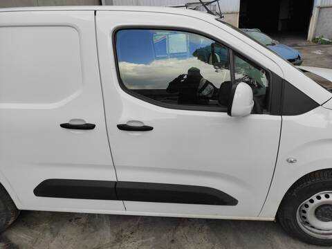 Puerta Delantera Derecha Opel Combo BH02