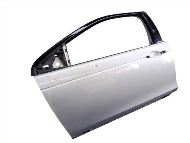 Foto 2ª: Puerta Delantera Izquierda Land Rover Discovery 2.0 D 4X4 (2014)