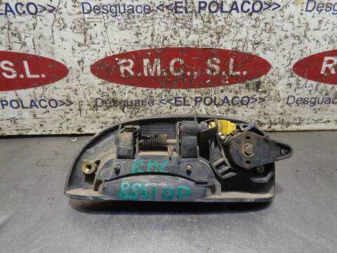Foto 4ª: Maneta Exterior Delantera Derecha Renault Kangoo ALIZE 64CV 47KW [F8Q P6] (2004)