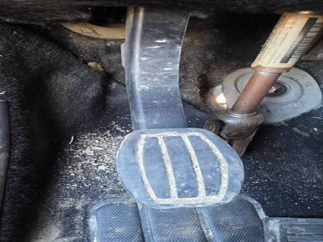 Pedal Embrague Peugeot 308 ACCESS 95CV 70KW