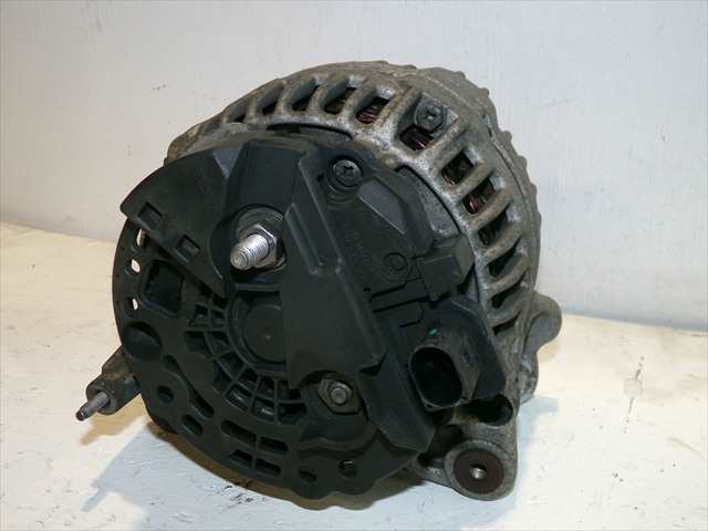 Foto 3ª: Alternador Seat Ibiza 1.6 TDI MODELO 6J,2008-2012 [CAY] (2011)