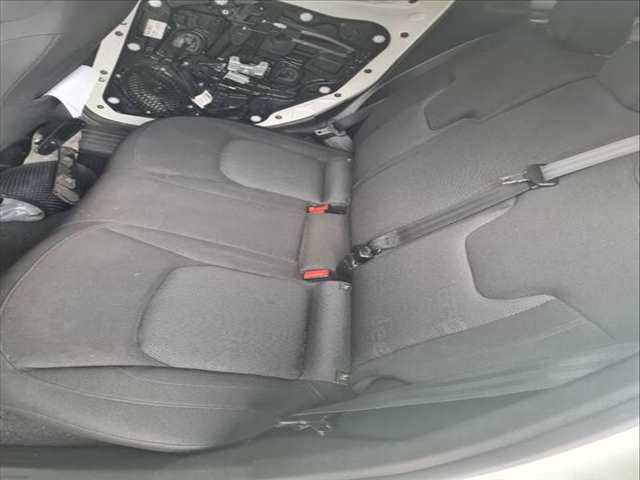 Asientos Traseros Jeep Renegade LONGITUDE 4WD 120CV 88KW