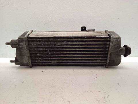 Foto 3ª: Intercooler Hyundai i30 1.6 CRDI CAT 116CV 85KW (2008)