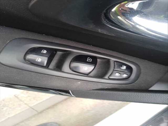 Foto 3ª: Botonera Elevalunas Renault Kadjar BOSE EDITION 130CV 96KW [R9M E4] (2016)