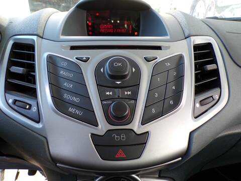 Sistema Audio Radio CD Ford Fiesta SNJB