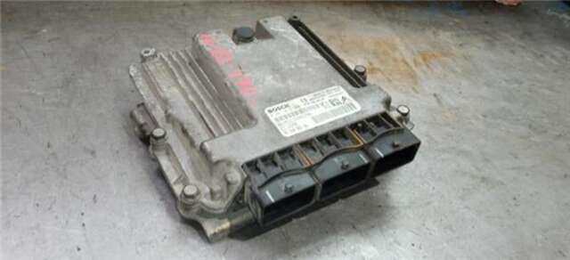 Foto 2ª: Centralita Motor ECU Citroen C Crosser 2.2 EXCLUSIVE [2.2 LTR. - 115 KW HDI FAP] [4HN (DW12MTED4)]