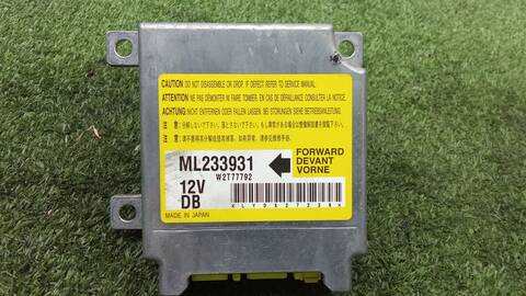 Foto 2ª: Centralita Airbag Mitsubishi Canter 3.0 D 180CV 129KW 7C18 [4P10-AAT6,4P10-T6] (2021)