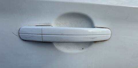 Maneta Exterior Delantera Derecha Ford Kuga TREND 140CV 103KW