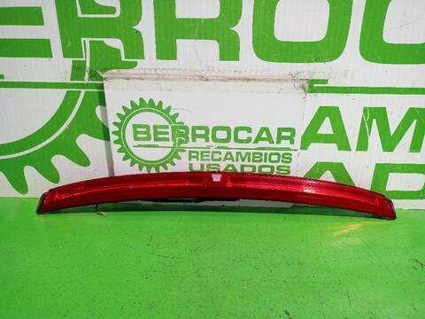 Foto 1ª: Piloto Trasero Central Citroen C4 EXCLUSIVE AUT. 109CV [9HZDV6TED4] (2006)