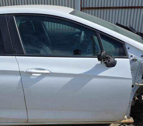 Foto 1ª: Puerta Delantera Derecha Opel Astra B10XFL BERLINA (2018)