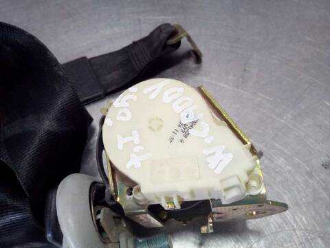 Foto 2ª: Cinturón Trasero Izquierdo Volkswagen Caddy 60CV 44KW