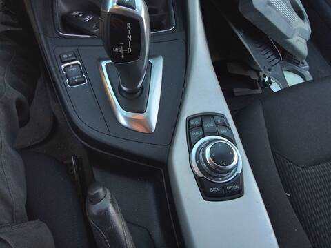 Foto 4ª: Mando Multifuncion Bmw Serie 1 114 1.5 12V TD 116CV 85KW [B37D15A] (2016)