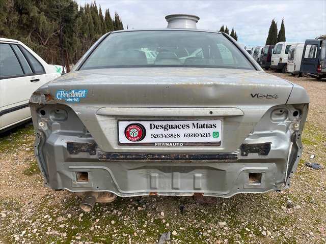 Foto 3ª: Portón Mitsubishi Galant 2.5 G 163 [6A13] (1999)