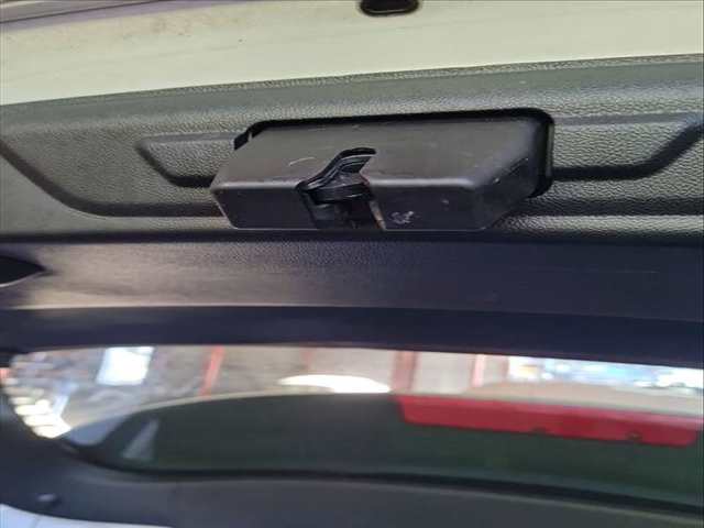 Cerradura Maletero Portón Ford Focus TITANIUM 120CV 88KW