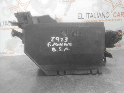 Foto 2ª: Caja Reles Fusibles Ford Mondeo TITANIUM 140CV 103KW [QXBA] (2007)