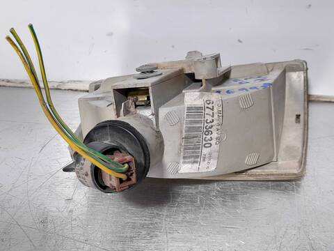 Foto 2ª: Piloto Delantero Izquierdo Peugeot 205 1.4 GENERATION BERLINA 60CV 44KW [KDX] (1997)