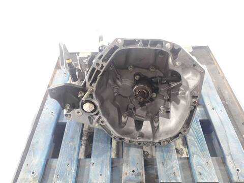 Foto 1ª: Caja Cambios Renault Clio 1.5 DCI DIESEL 68CV 50KW (2006)