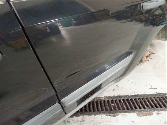 Foto 2ª: Puerta Trasera Izquierda Jeep Grand Cherokee 3.0 CRD 4X4 218CV 160KW [EXL] (2006)