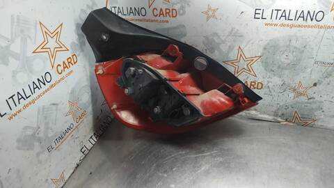 Foto 3ª: Piloto Trasero Derecho Renault Clio PACK DYNAMIQUE 86CV 63KW [K9K T7] (2006)