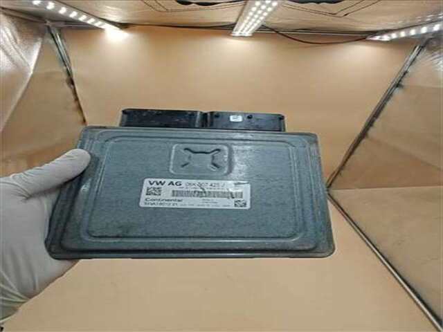 Centralita Motor ECU Seat Leon 1.5 STYLE VISIO EDITION [1.5 LTR. - 96 KW 16V TSI ACT]