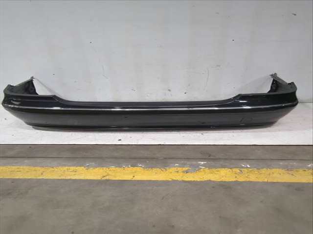 Foto 3ª: Paragolpes Trasero Mercedes Clase E 180 E 280 CDI 211.020) 190CV 140KW [OM 642.920] (2007)