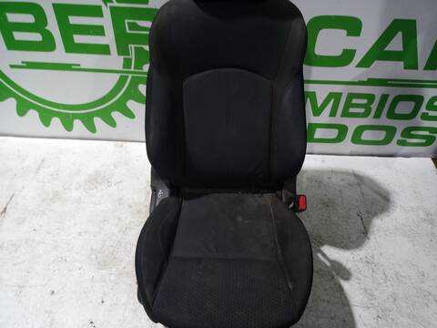 Foto 2ª: Asiento Delantero Derecho Nissan Juke ACENTA 117CV 86KW [HR16DE] (2012)