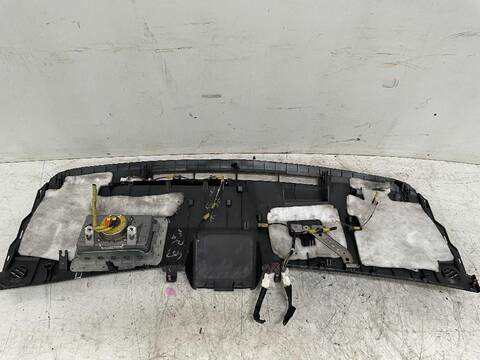 Foto 3ª: Salpicadero Toyota Prius BASIS AUT. 78CV [1NZFXE] (2003)