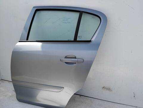 Foto 4ª: Puerta Trasera Izquierda Opel Corsa 50CV 37KW [Z13DT] (2007)
