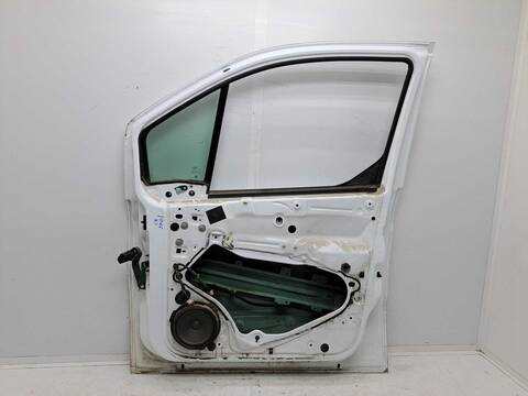 Foto 3ª: Puerta Delantera Derecha Ford Transit FURGON 200 L1 AMBIENTE 101CV 74KW [XVGA] (2017)