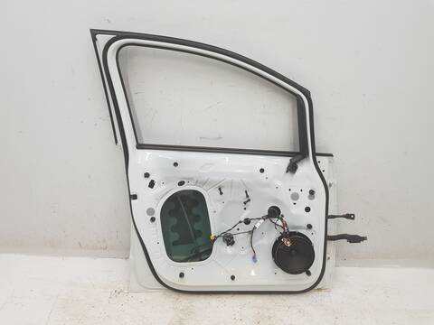 Foto 2ª: Puerta Delantera Izquierda Volkswagen Touran ADVANCE BMT (2015)