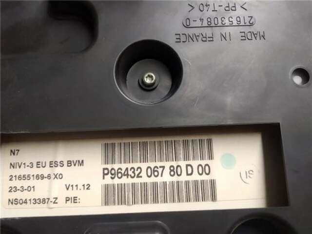 Foto 3ª: Cuadro de Instrumentos Citroen Xsara 1.6I 16V EXCLUSIVE [1.6 LTR. - 80 KW 16V CAT (NFU - TU5JP4)] [NFU (TU5JP4)]