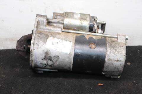 Foto 2ª: Motor de Arranque Chrysler Voyager 2.5 CRD LX 143CV 105KW (2001)