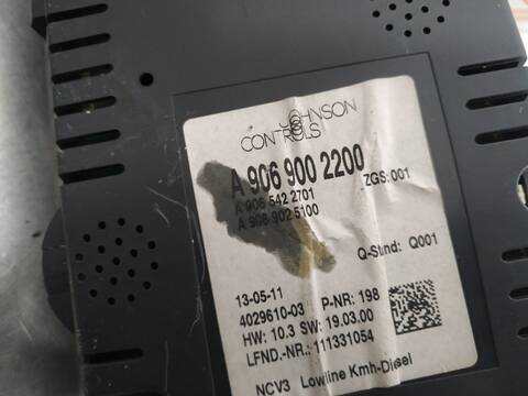 Foto 3ª: Cuadro de Instrumentos Mercedes Sprinter 3.0 CDI CAT 190CV 140KW CAJA ABIERTA [642896] (2011)