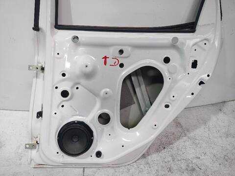 Foto 3ª: Puerta Trasera Derecha Seat Arona XPERIENCE PLUS 110CV [DLAA] (2017)