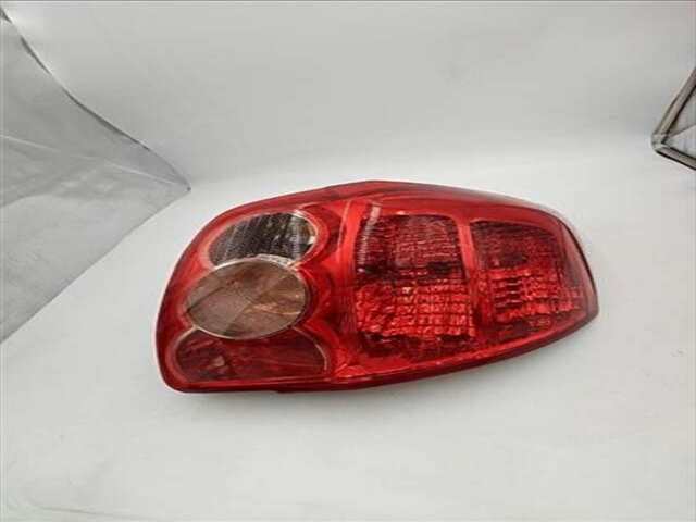 Foto 1ª: Piloto Trasero Derecho Toyota Auris 1.6 LUNA [1.6 LTR. - 90 KW 16V CAT] [1ZR]