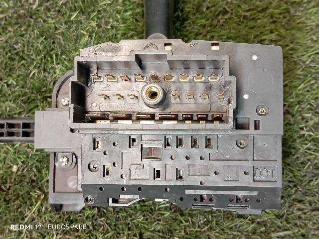 Foto 4ª: Mando Multifuncion Jeep Grand Cherokee 4.0 G ZJ LAREDO 5P. Automatico [MX-V6] (1993)
