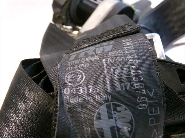 Foto 4ª: Cinturón Delantero Derecho Alfa Romeo 146 2.0 TD 1994-1999 [AR33601] (1998)