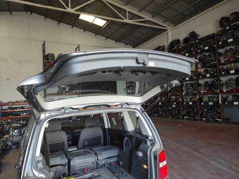Portón Volkswagen Touran BKD
