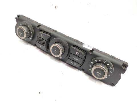 Foto 2ª: Mando Climatizador Bmw Serie 5 520 2.0 D 163CV 120KW E60) [204D4] (2006)