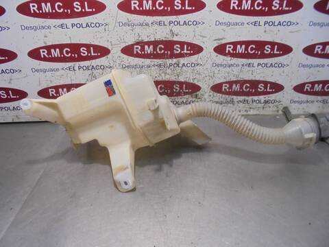 Foto 3ª: Deposito Limpiaparabrisas Toyota Rav4 EXECUTIVE 177CV 130KW [2ADFHV] (2008)