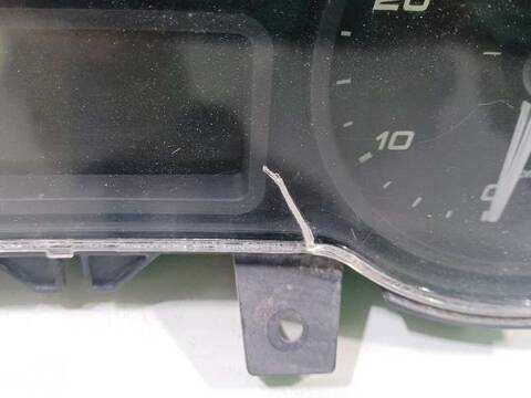 Foto 2ª: Cuadro de Instrumentos Iveco Daily FG 33 S ... V BATALLA 3520 116CV 85KW FURGON [F1AGL4114H] (2018)