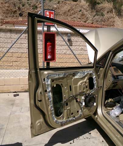 Foto 2ª: Puerta Delantera Izquierda Ssangyong Rodius 2.7 D 2005-2013 [D27DT] (2013)