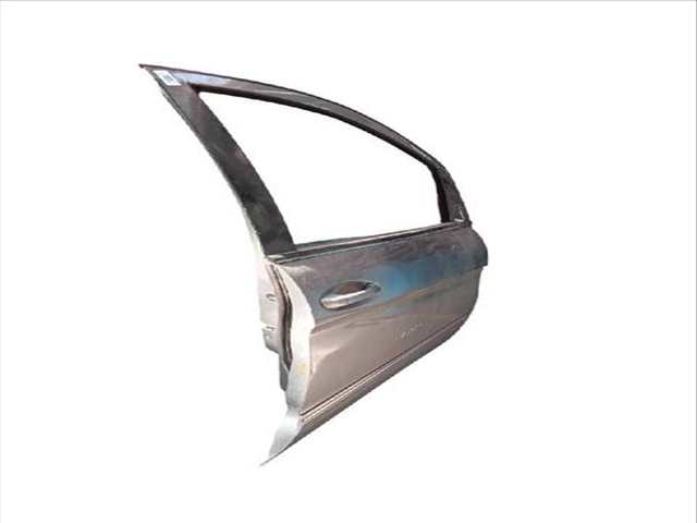 Foto 1ª: Puerta Delantera Derecha Mercedes Clase B 150 B 180 CDI 245.207) (2005)