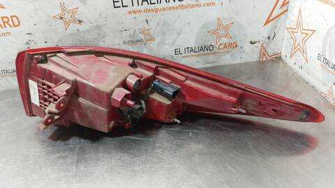 Foto 2ª: Piloto Trasero Izquierdo Kia Sportage CONCEPT 2WD 116CV 85KW [D4FD] (2017)