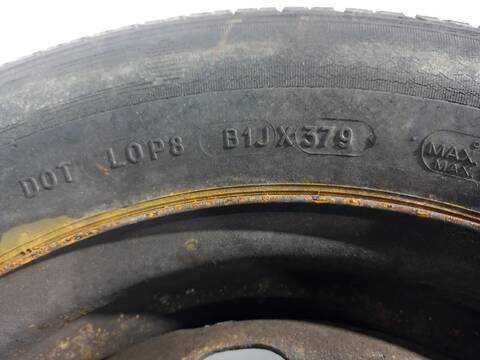 Foto 2ª: Neumatico Ford Sierra BRILLANT 116CV [N9E] (1987)