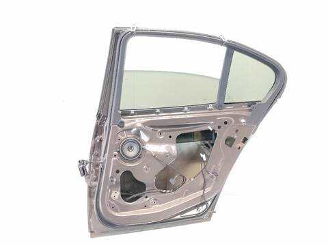 Foto 3ª: Puerta Trasera Derecha Bmw Serie 3 315 318 D [N47 D20 C] (2011)