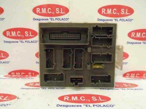 Foto 2ª: Caja Reles Fusibles Ford Focus 1.8 TDCI CAT BERLINA 100CV 74KW [FFDA] (2004)