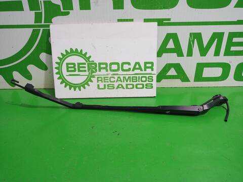 Brazo Limpia Delantero Derecho Nissan Qashqai 1.3 DIG-T 140CV 103KW